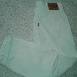 Woman Capri white jeans